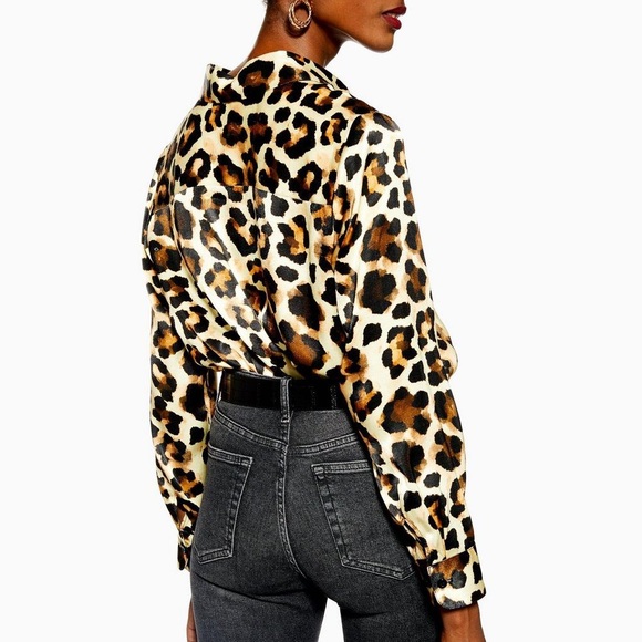 Topshop Silky Leopard Print Button Down Blouse - Picture 2 of 6